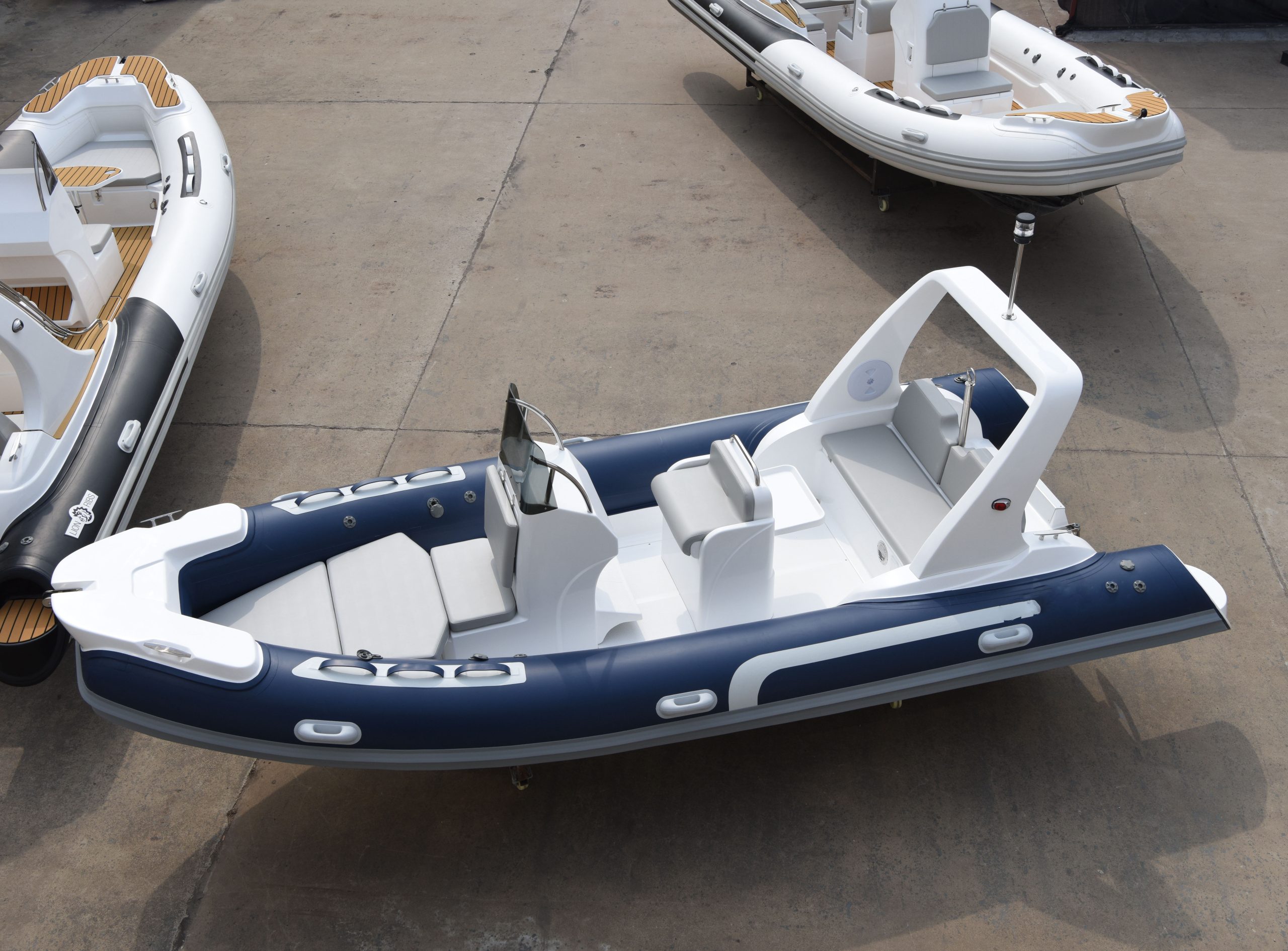 Aquilea 17 3 Aquilea 17